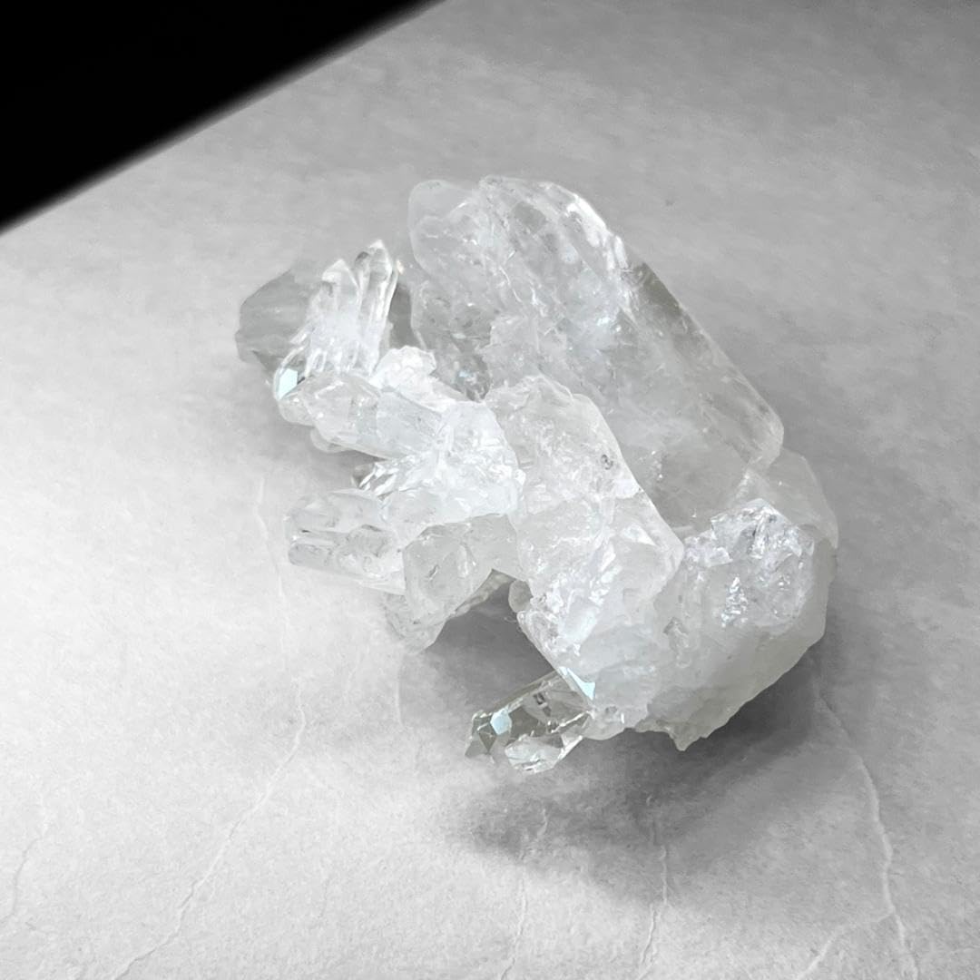 トマスゴンサガ産水晶クラスターF ：貫入水晶・ツイン他 ( レインボーあり ) Amazon.co.jp: トマスゴンサガ産水晶クラスターF ：貫入水晶ツイン他